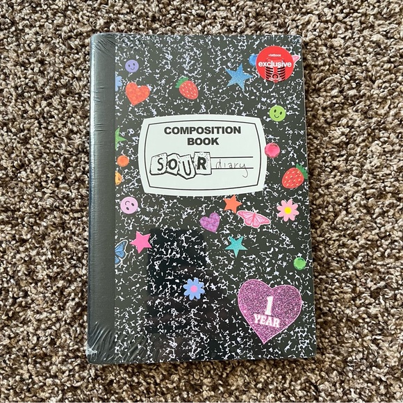 NEW Olivia Rodrigo Sour 1 Yr Anniversary Zine - Picture 1 of 4